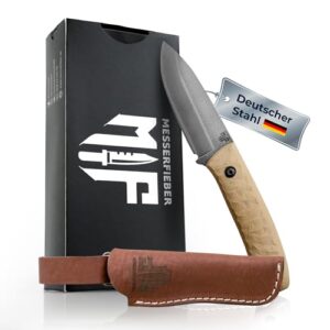Hochwertiges Outdoormesser mit Beige Klinge aus 1.4116 Edelstahl, Stonewash Finish und ergonomischem Griff, präsentiert in eleganter Verpackung mit Lederscheide.