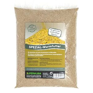 Bio Spezial-Wurmfutter für Würmer in einer transparenten Verpackung, nährstoffreich und biozertifiziert, ideal für die Aufzucht und Gesundheit von Regenwürmern.
