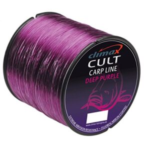 CULT Deep Purple Climax Karpfenschnur in tiefvioletter Farbe, 0,40 mm, fluorocarbonummantelt, auf einer runden Spule mit technischen Informationen zur Abriebfestigkeit.