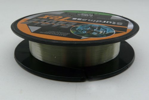 Fluorocarbon Angelschnur 0,16 mm auf einer Spule, ideal für Angler mit hoher Abriebfestigkeit und geringer Sichtbarkeit im Wasser.