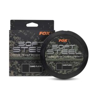 Verpackung der Fox Soft Steel Fleck Camo Mono, einer 1000m monofilen Angelschnur mit 0.37mm Durchmesser und 9.1kg Tragkraft, präsentiert in einem attraktiven Camouflage-Design.