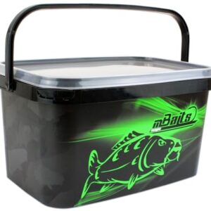 Praktischer 5 Liter Futtereimer für Angler aus robustem Kunststoff mit transparentem Deckel, ideal zur Aufbewahrung von Boilies und Angelzubehör.