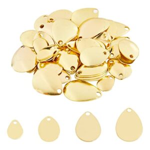 Über 56 Stück goldene Spinnerköder Löffel Rigs in verschiedenen Größen und Formen für das Angeln, perfekt geeignet für Süß- und Salzwasser.