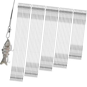 Realure 50 Stück Edelstahl Stahlvorfach Set für Hechtangeln in verschiedenen Größen, ideal für Süß- und Salzwasser, inklusive Angelwirbel und Snaps.