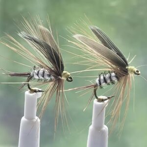 Handgebundene Mücken-Trockenfliegen für das Fliegenangeln, zwei Stück, hergestellt mit Sorgfalt und Aufmerksamkeit für beste Qualität