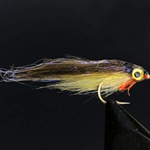 Klassische Fliegenköder für Lachs, Forelle und Steelhead mit hochwertigen Materialien und optischen Eigenschaften