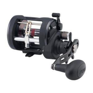 PENN Warfare Level Wind Multirollen, Schwarz/Rot/Smoke - Hochwertige Ausrüstung für Angler mit 5,1:1 Übersetzung und zwei Kugellagern.