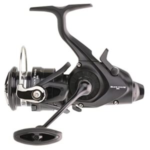 Hochwertige DAIWA Fischrolle, Black Widow BR LT 3000, ideal für verschiedene Fischarten und Meerwasserfischen geeignet