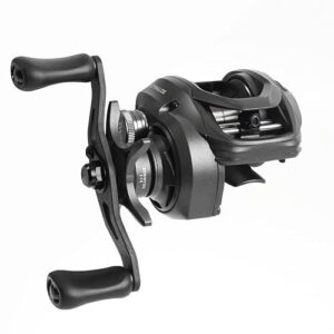 Resolute Baitcasting-Angelrolle, Kohlefaser-Rahmen, 7,1:1 Übersetzungsverhältnis und Magnetbremssystem für ambitionierte Angler