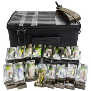 Wasserdichter Tackle Container mit Klarsichtdeckel und Schultergurt für die Organisation von Wobbler, Jigs und Pilken während des Angelns