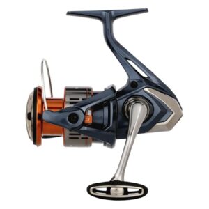 Spinnrolle Shimano Nasci FD C3000 HG, für Fahrradgänge geeignet, präzise und vielseitig