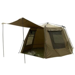 Fox EOS Social Shelter XL 350x350x205cm, ein großes und robustes Angelzelt für zwei Personen mit hydrostatischer Wassersäule und schnellem Aufbau