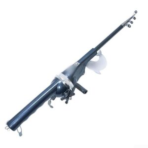 Tragbare Angelrute mit Teleskopfunktion und komplettem Rollensystem für Outdoor-Abenteuer, leicht und widerstandsfähig gegen Außenelemente