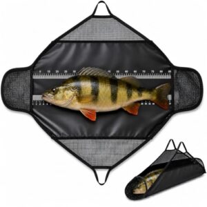 Multifunktionale Abhakmatte für den Angelsport mit Maßband und Wiegesack, geeignet für Karpfen und Raubfische, Maße 125x60 cm